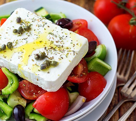 Что входит в классический греческий салат