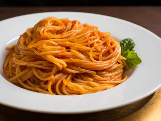 Спагетти с аджикой