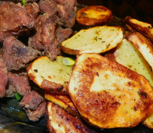 Как готовить картошку в духовке с мясом